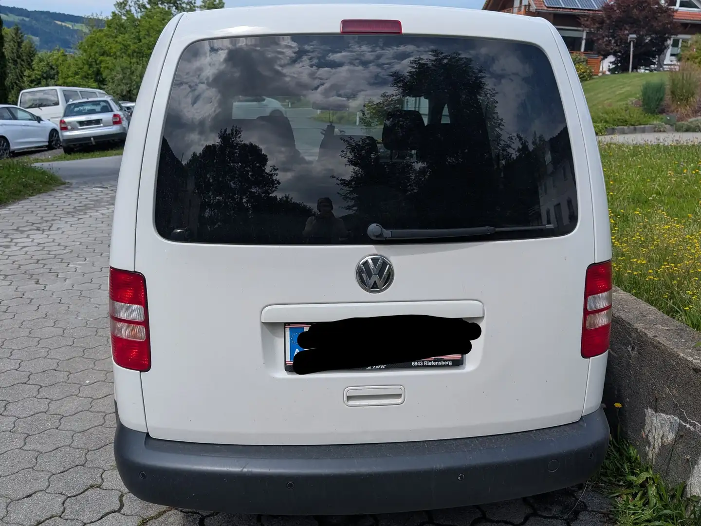 Volkswagen Caddy Trendline 2,0 TDI DPF Weiß - 2