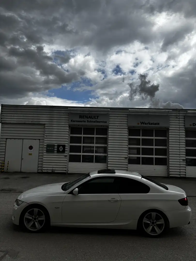 BMW 325 325d Coupé Aut. - 2
