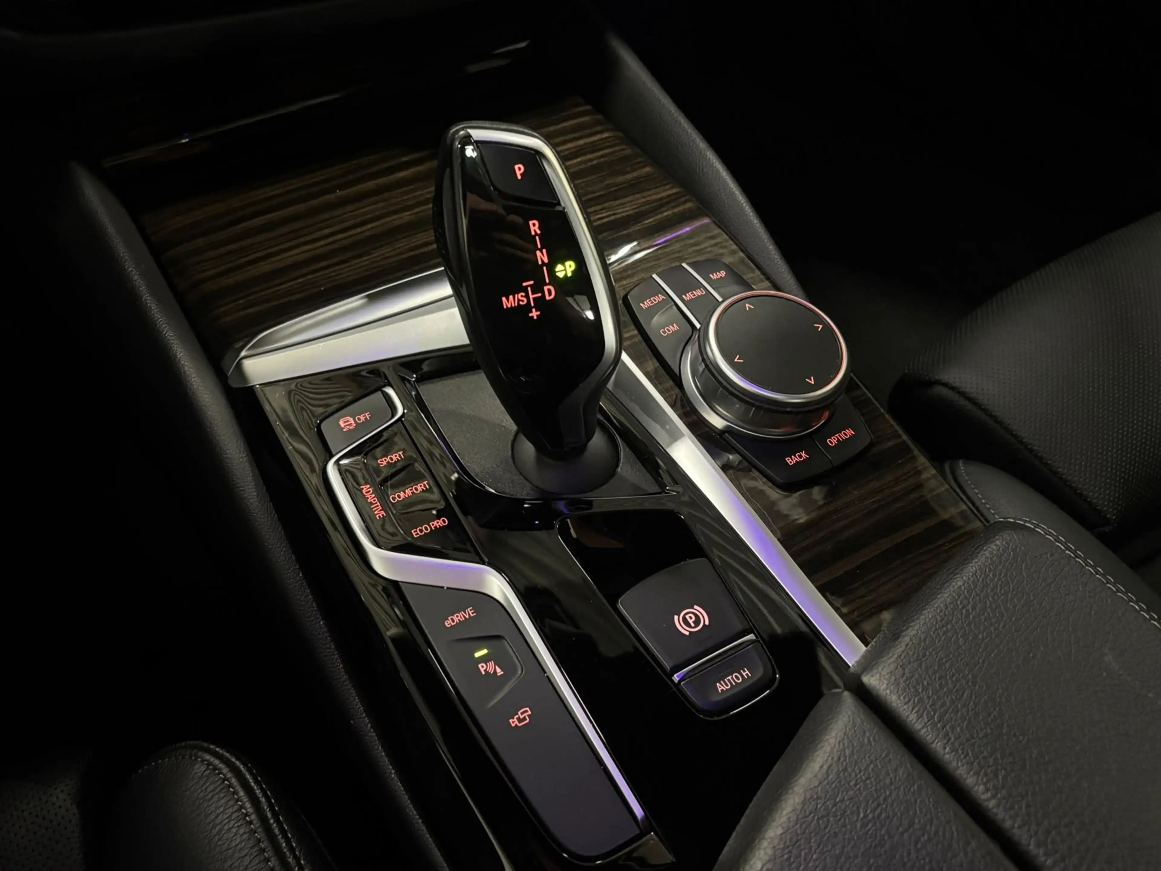 BMW 530 5-serie 530e iPerformance High Executive - ACC - P — photo 22