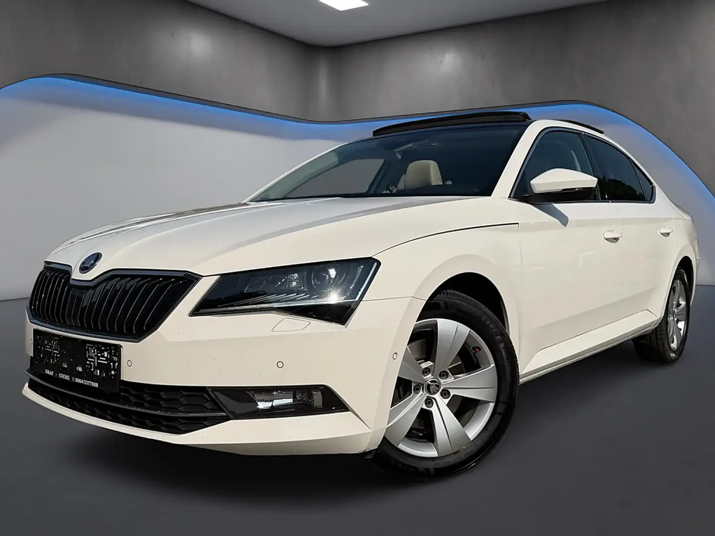 Skoda Superb 2,0 TDI 4x4 Style*Memory*Ambiente*Keyless*ACC* Weiß - 1