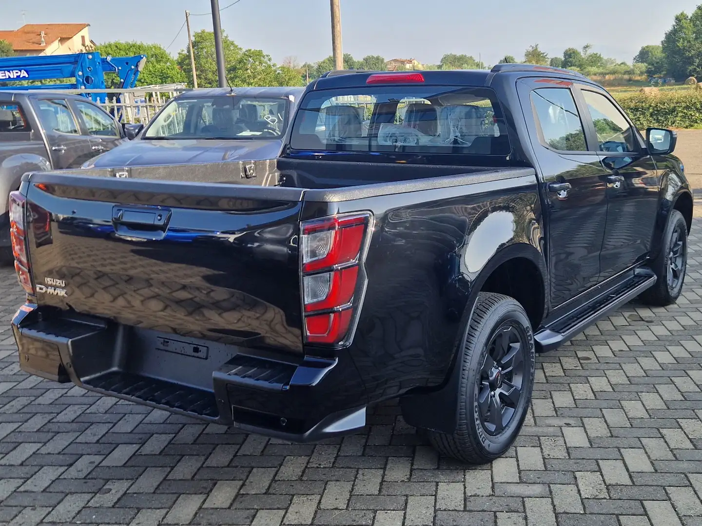 Isuzu D-Max N60 NITRO SPORT CREW CAB Nero - 2