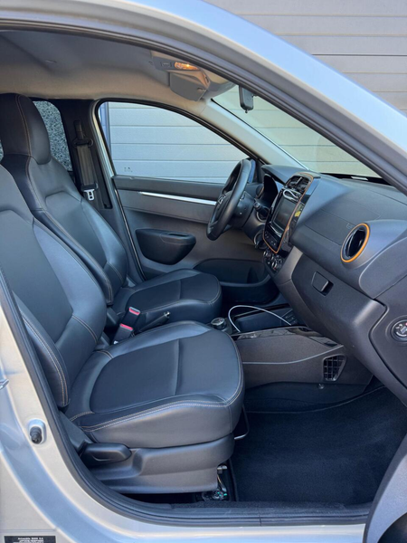 Dacia Spring Comfort Plus (Orange Pack) 27 kWh DC Lader/Navi/Ca — photo 10