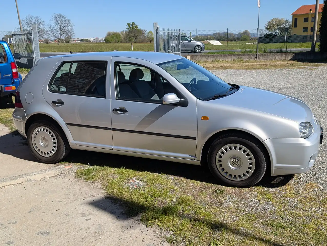 Volkswagen Golf IV 1997 5p 1.6 Highline, foto 4