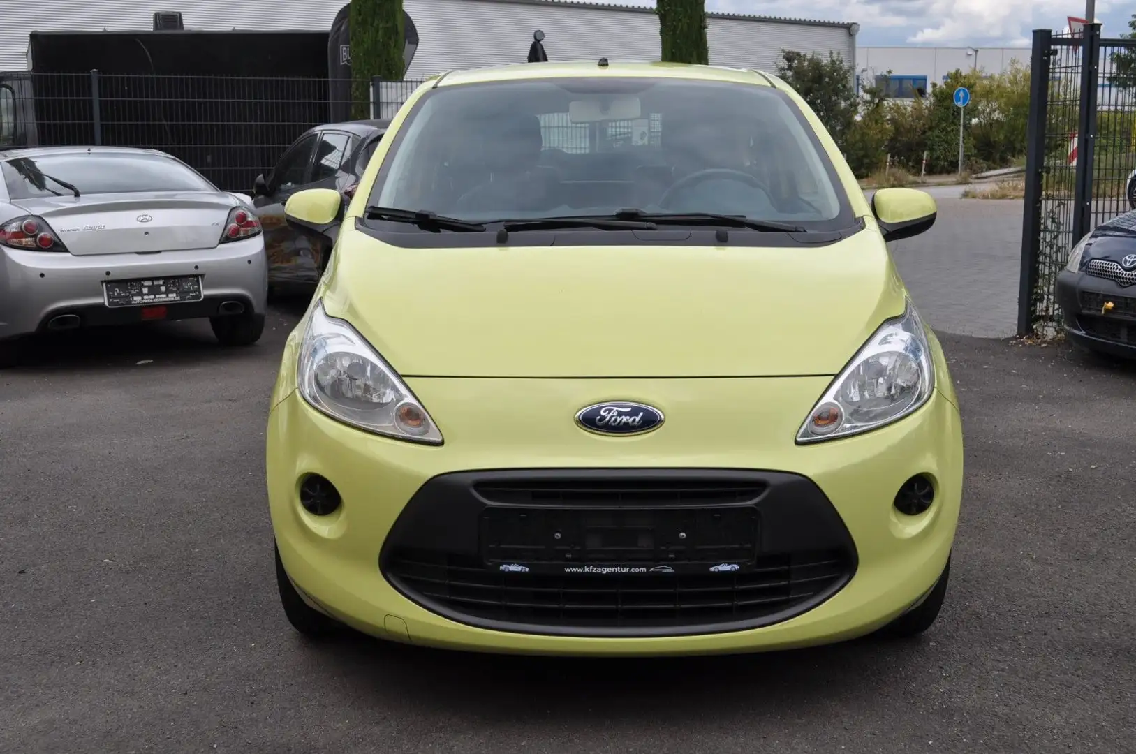 Ford Ka/Ka+ Champions Edition * 37.000 KM! - TÜV NEU * Grün - 2