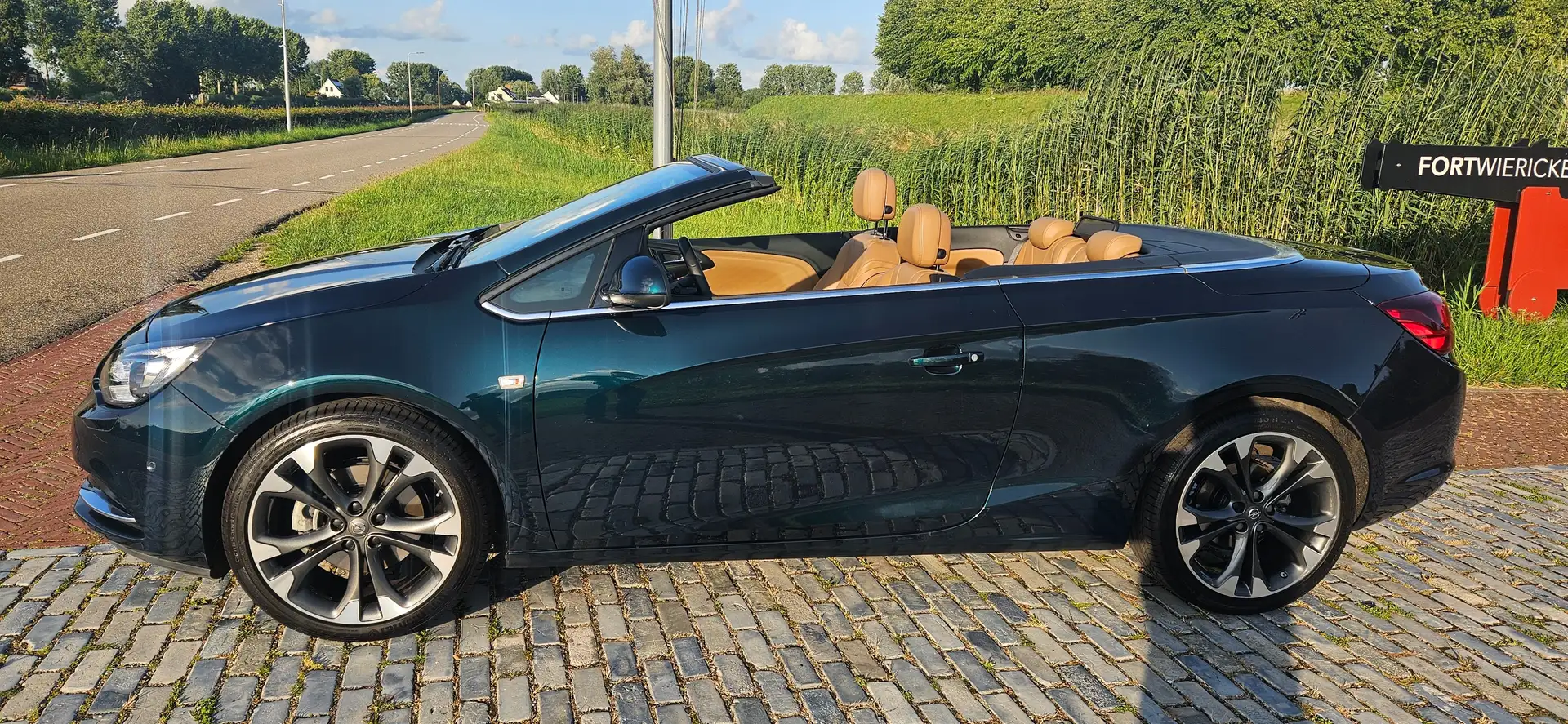 Opel Cascada Cascada 1.6 Turbo 200PK Cosmo+ Zöld - 1