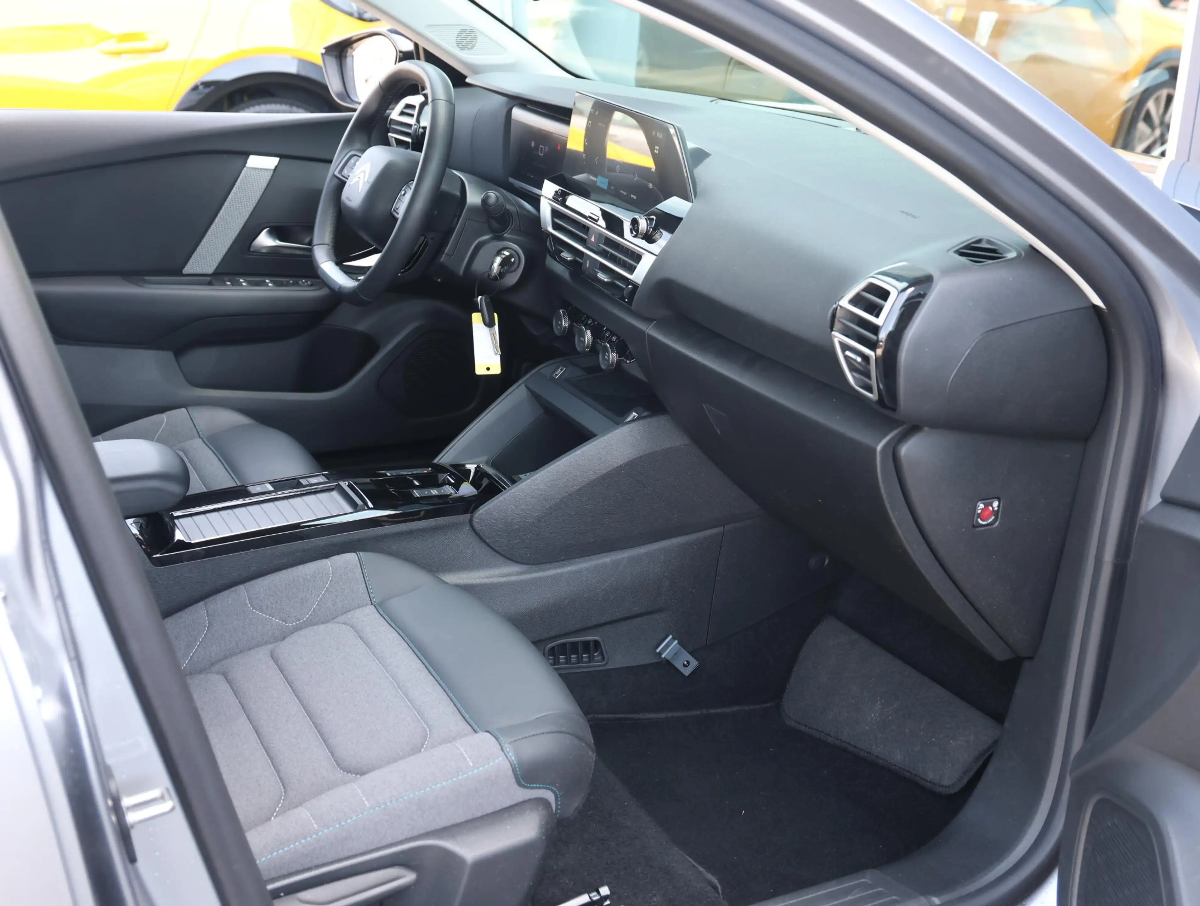 Citroen E-C4 Electric You 50 kWh 1ste Eigenaar | Warmtepomp | Camera | C — photo 8