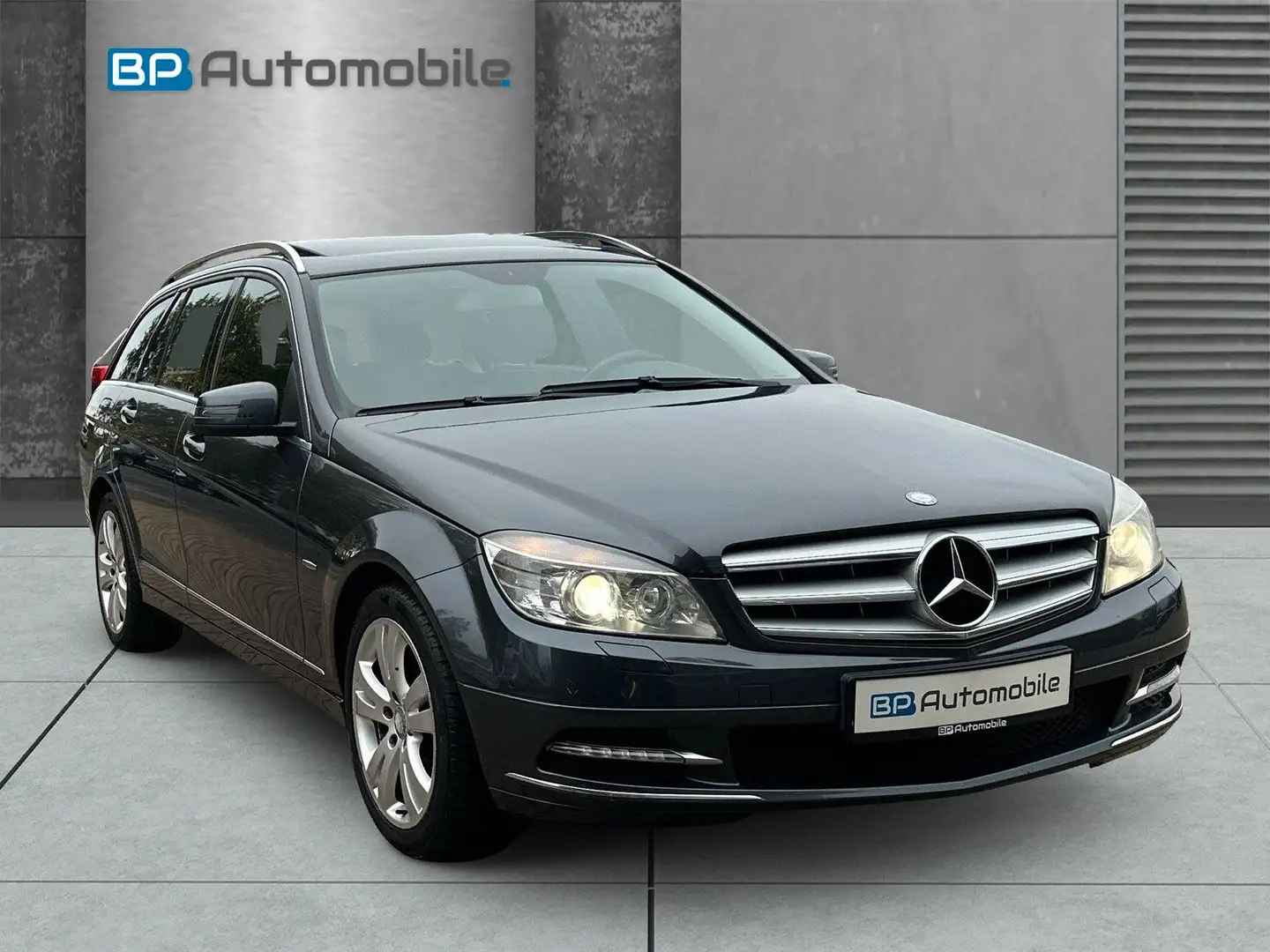 Mercedes-Benz C 220 T CDI BlueEfficiency *AUT.*S-DACH*XENON* Gris - 1