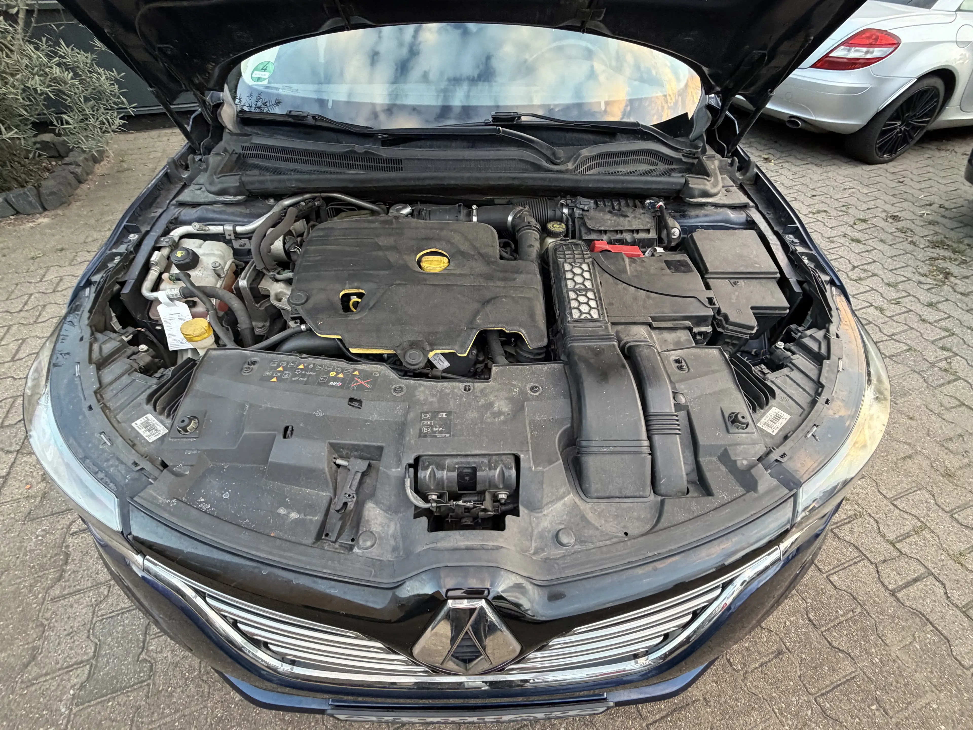 Renault Talisman Intens dCi FAP Energy Limousine Top Gepflegt Voll Leder Navi LED — photo 16