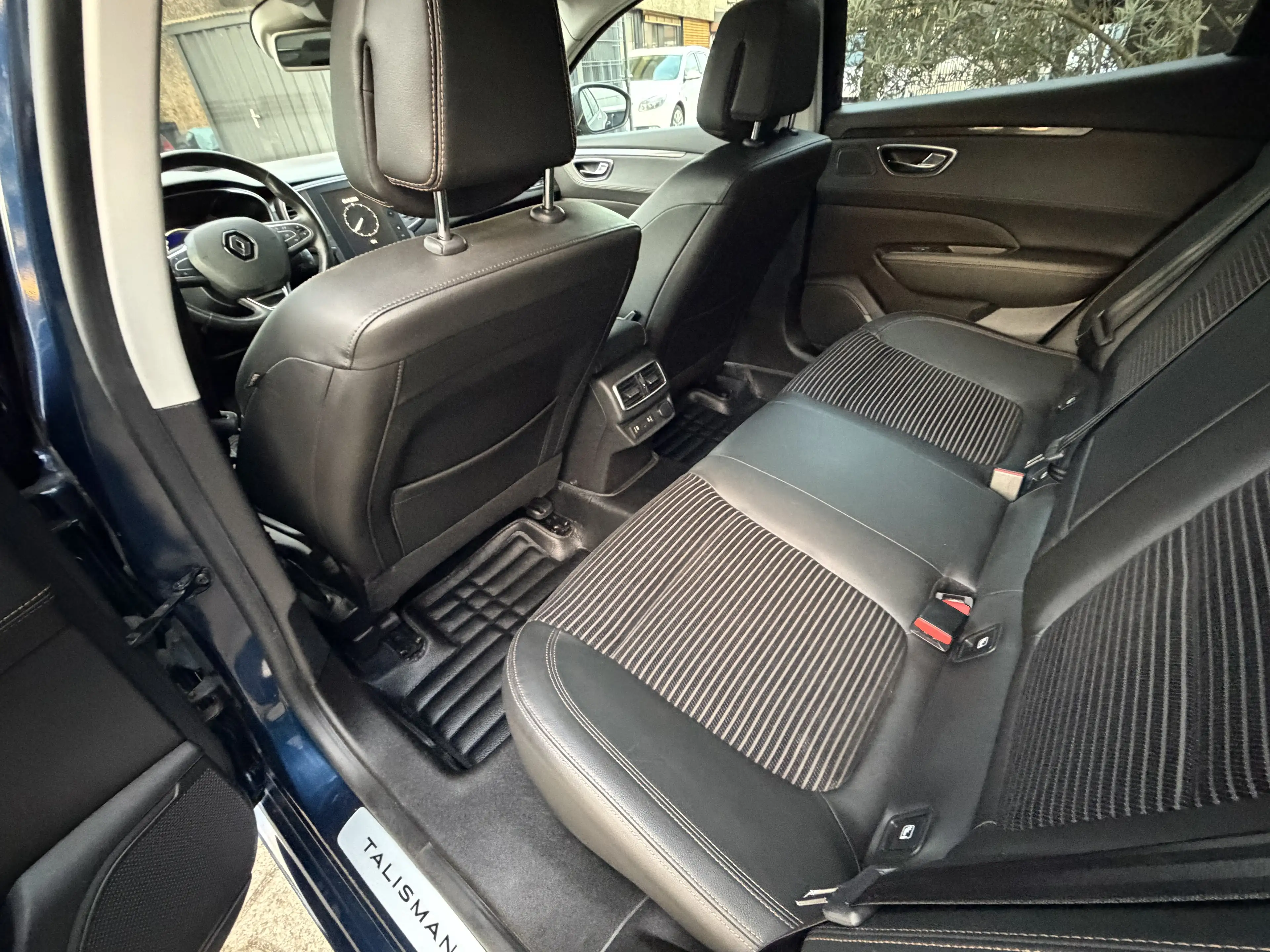 Renault Talisman Intens dCi FAP Energy Limousine Top Gepflegt Voll Leder Navi LED — photo 13