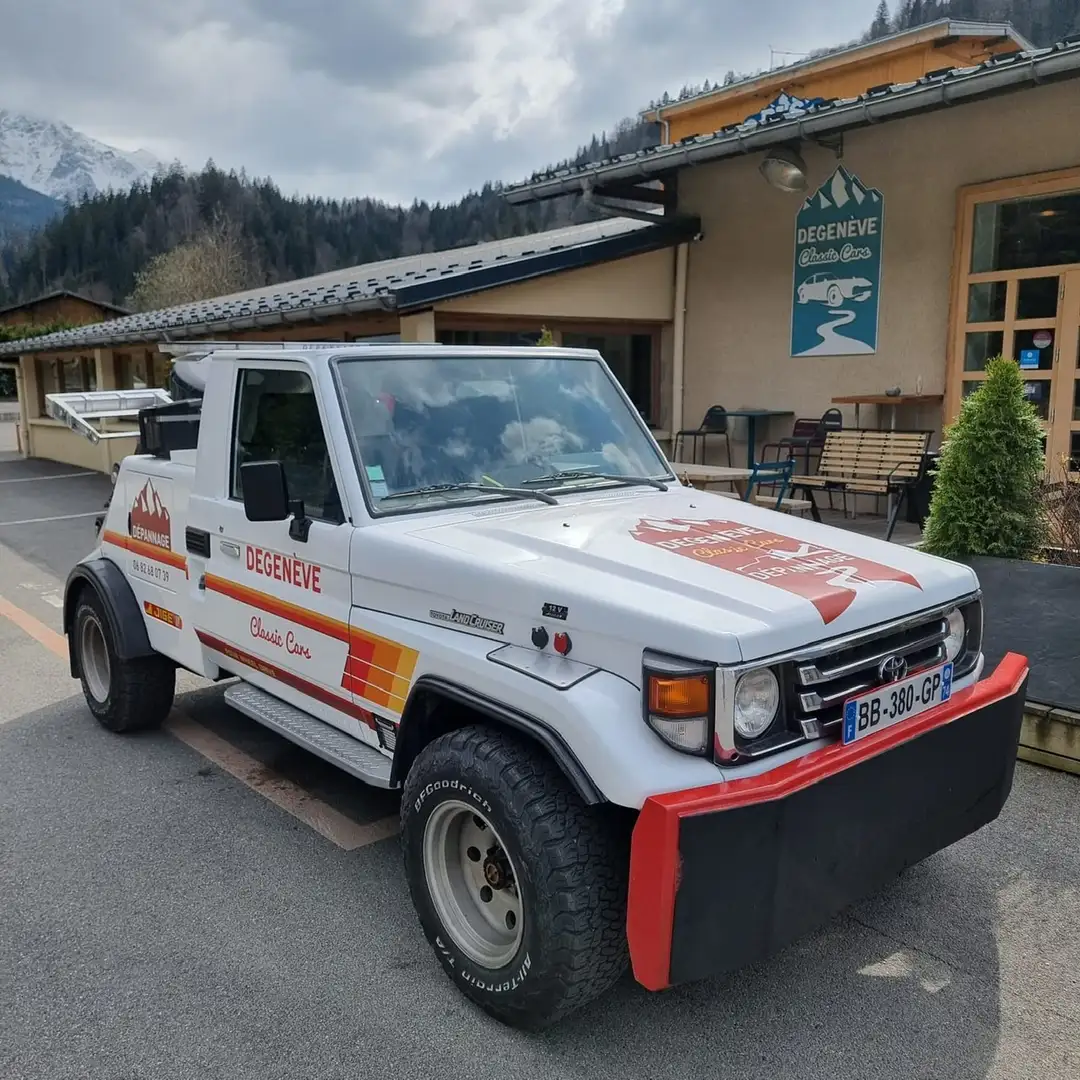Toyota Land Cruiser Dépanneuse Blanc - 1
