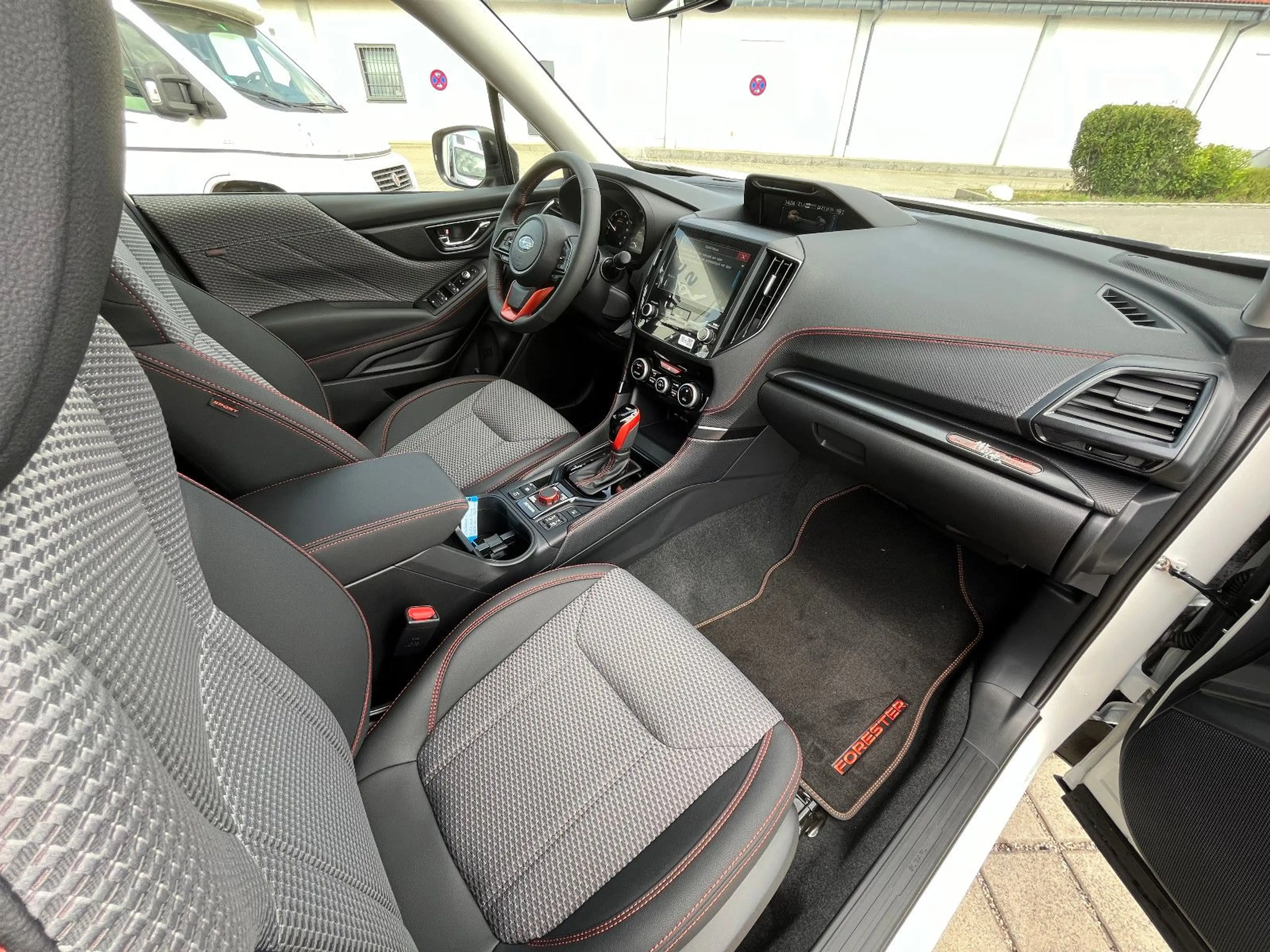 Subaru Forester Edition Exclusive Cross AHK*Navi*RFK* — photo 11