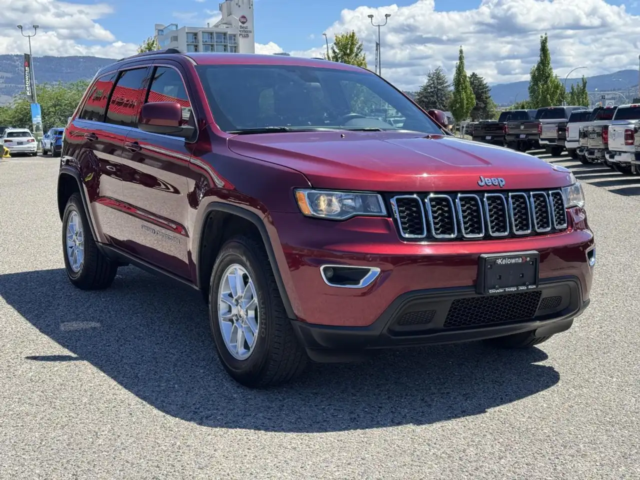 Jeep Grand Cherokee снимка Jeep Grand Cherokee