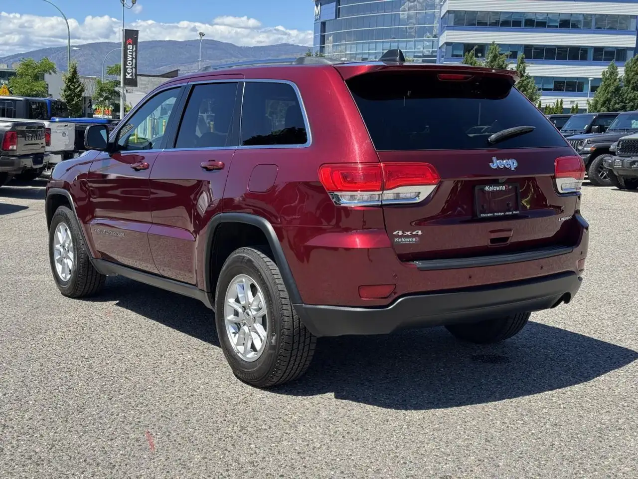 Jeep Grand Cherokee снимка Jeep Grand Cherokee