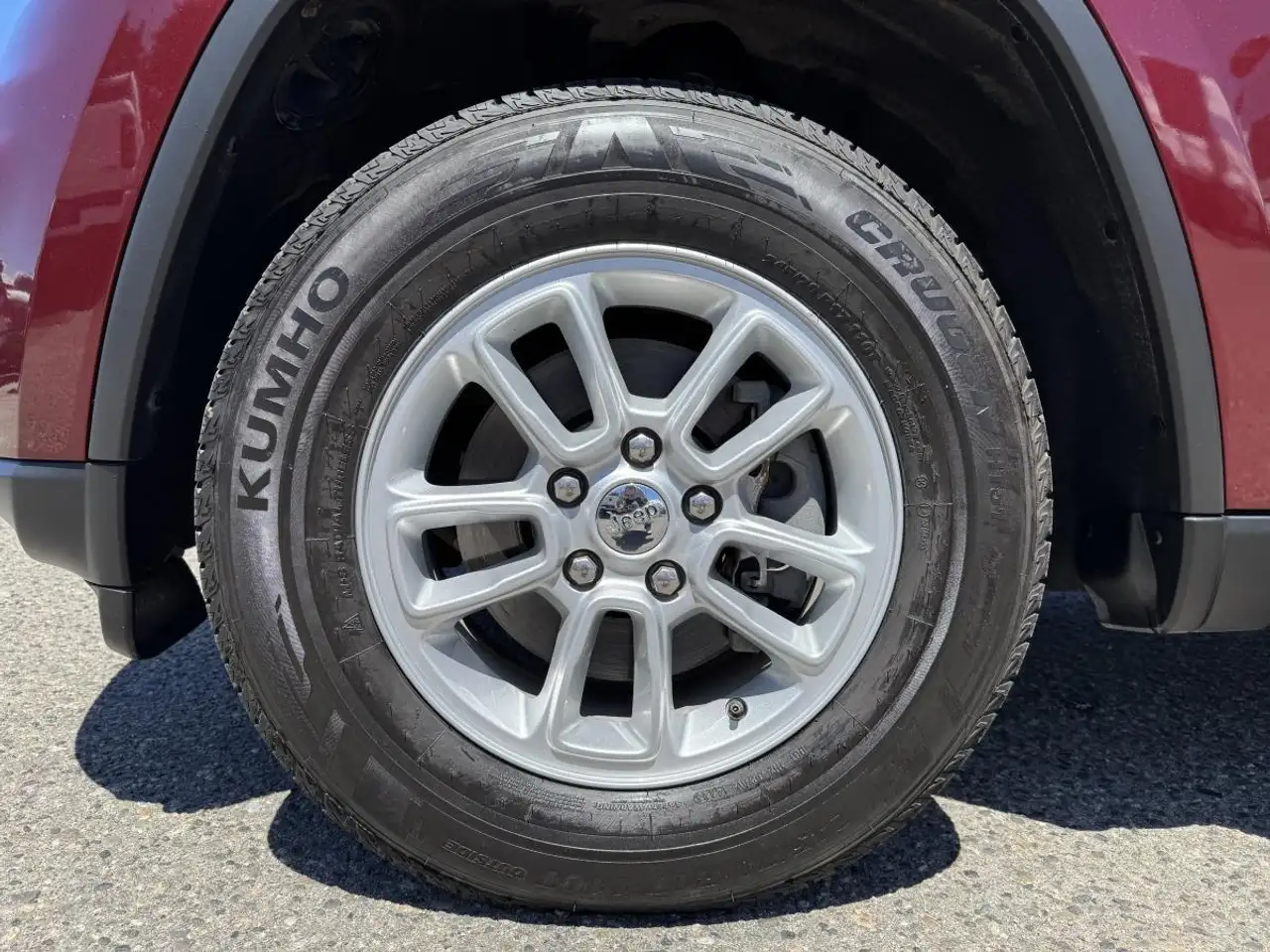 Jeep Grand Cherokee снимка Jeep Grand Cherokee