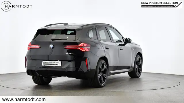 BMW X3 view 6