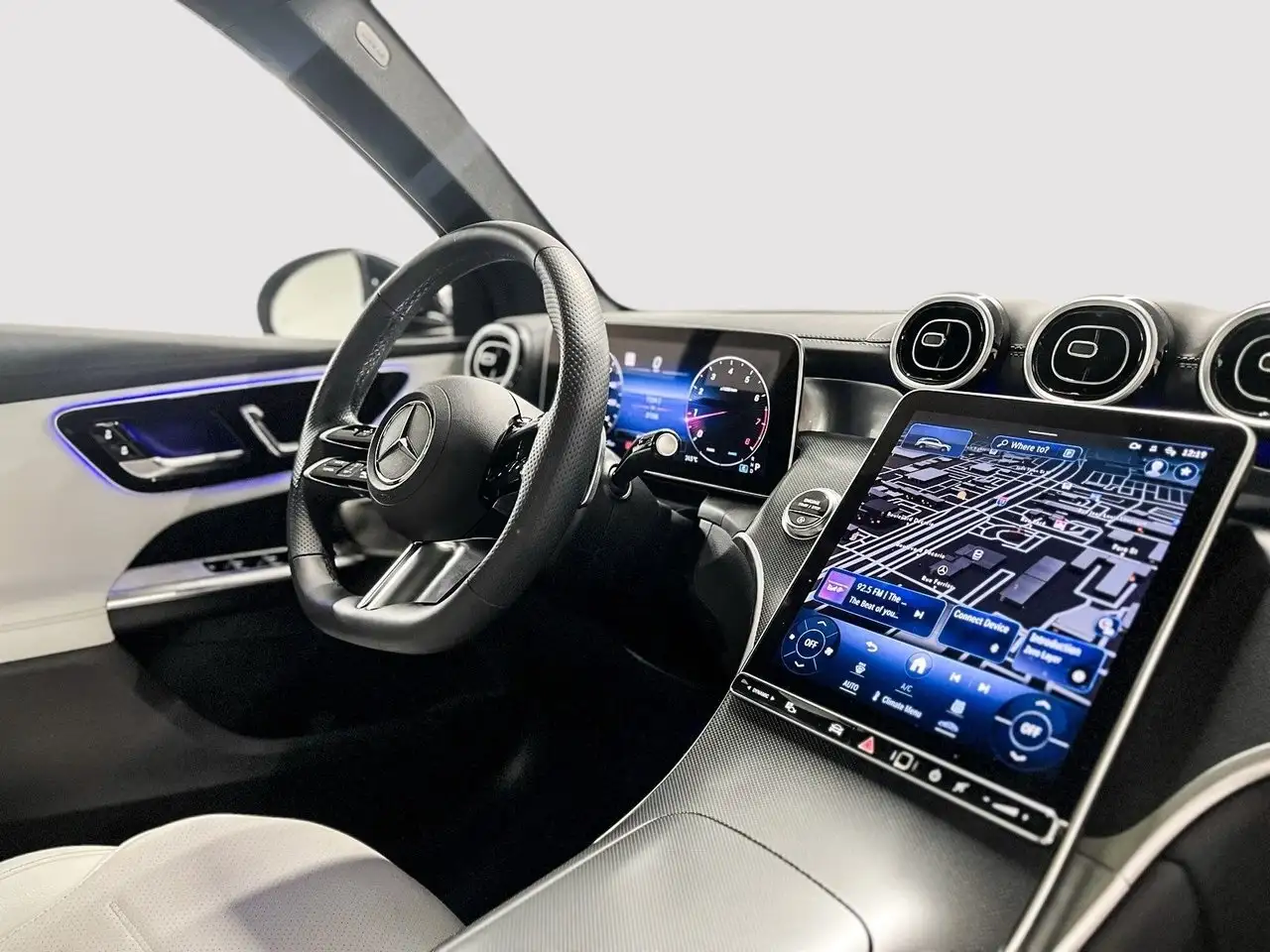 Mercedes-Benz GLC снимка Mercedes-Benz GLC