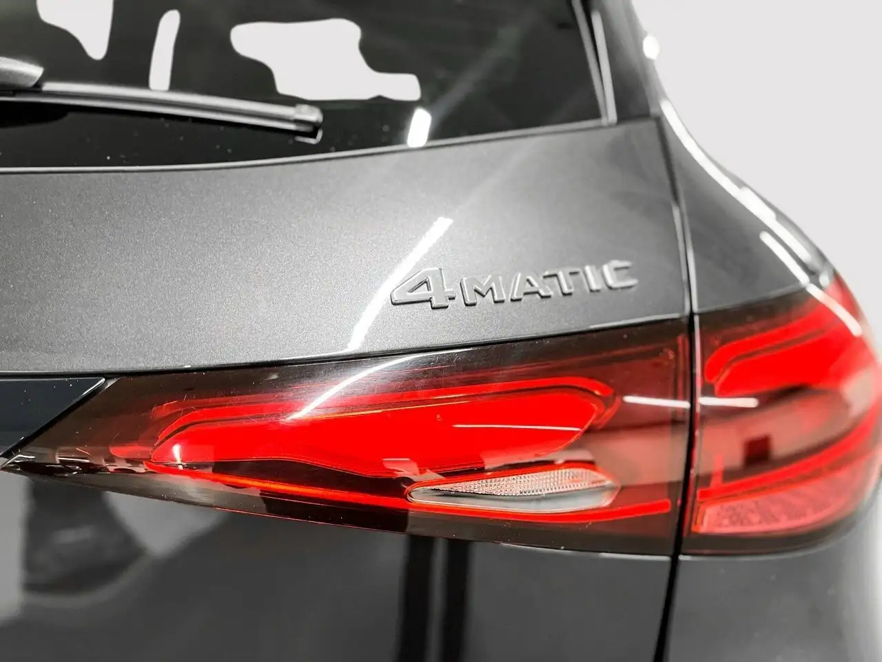 Mercedes-Benz GLC снимка Mercedes-Benz GLC