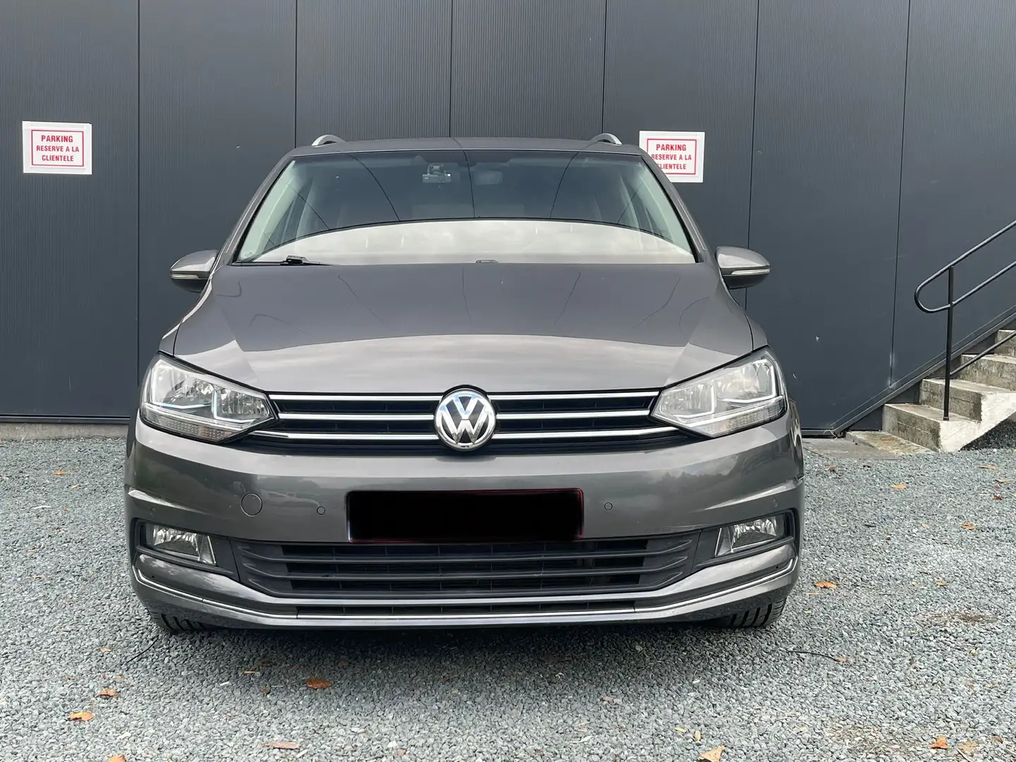 Volkswagen Touran Touran 2.0 TDi SCR Highline DSG Grijs - 1
