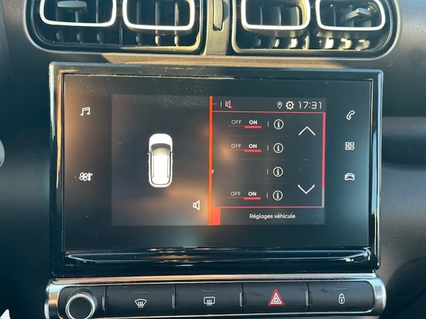 Citroen C3 Aircross PURETECH 110CH S\u0026S FEEL DISTRIBUTION NEUVE Noir - 2