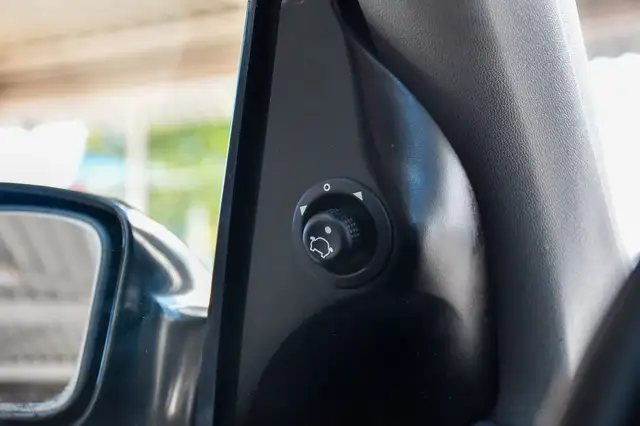 Ford Focus view 27