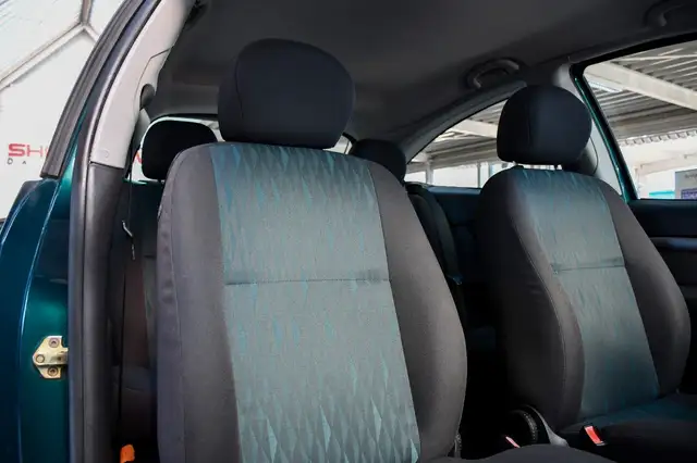 Ford Focus view 13