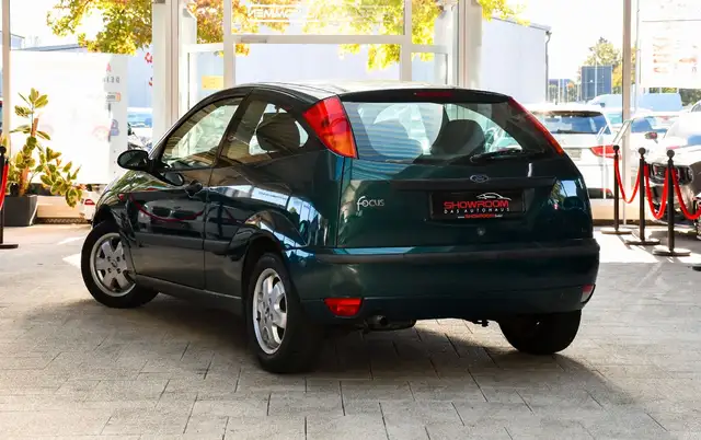 Ford Focus view 4