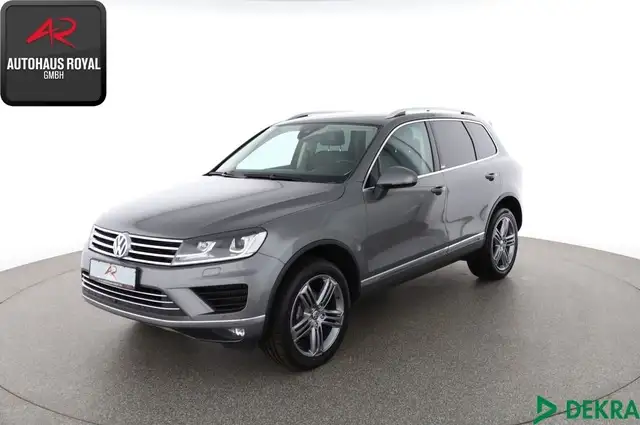 Volkswagen Touareg 3.0 TDI V6 R LINE 20Z EXECUTIVE STANDHZ