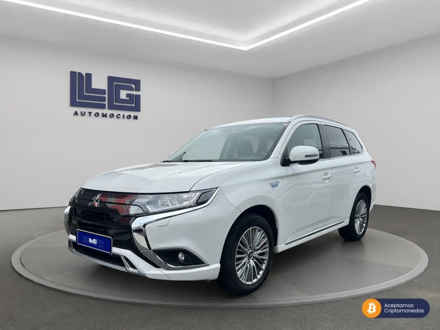 Mitsubishi Outlander PHEV Kaiteki 4WD Blanco - 1