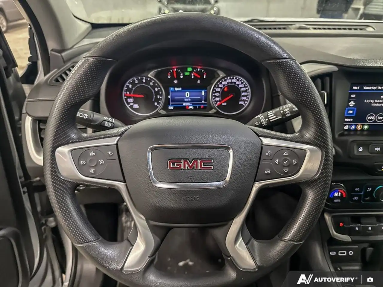GMC Terrain снимка GMC Terrain
