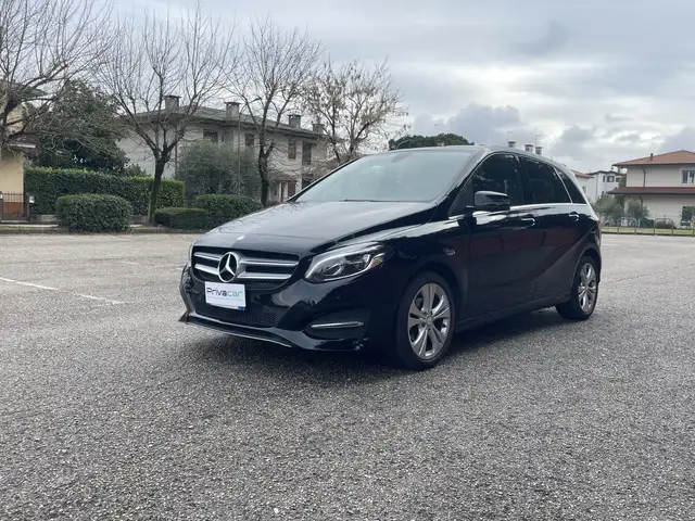 Mercedes-Benz B 180 Classe B - T246 d (cdi) Premium FL E6