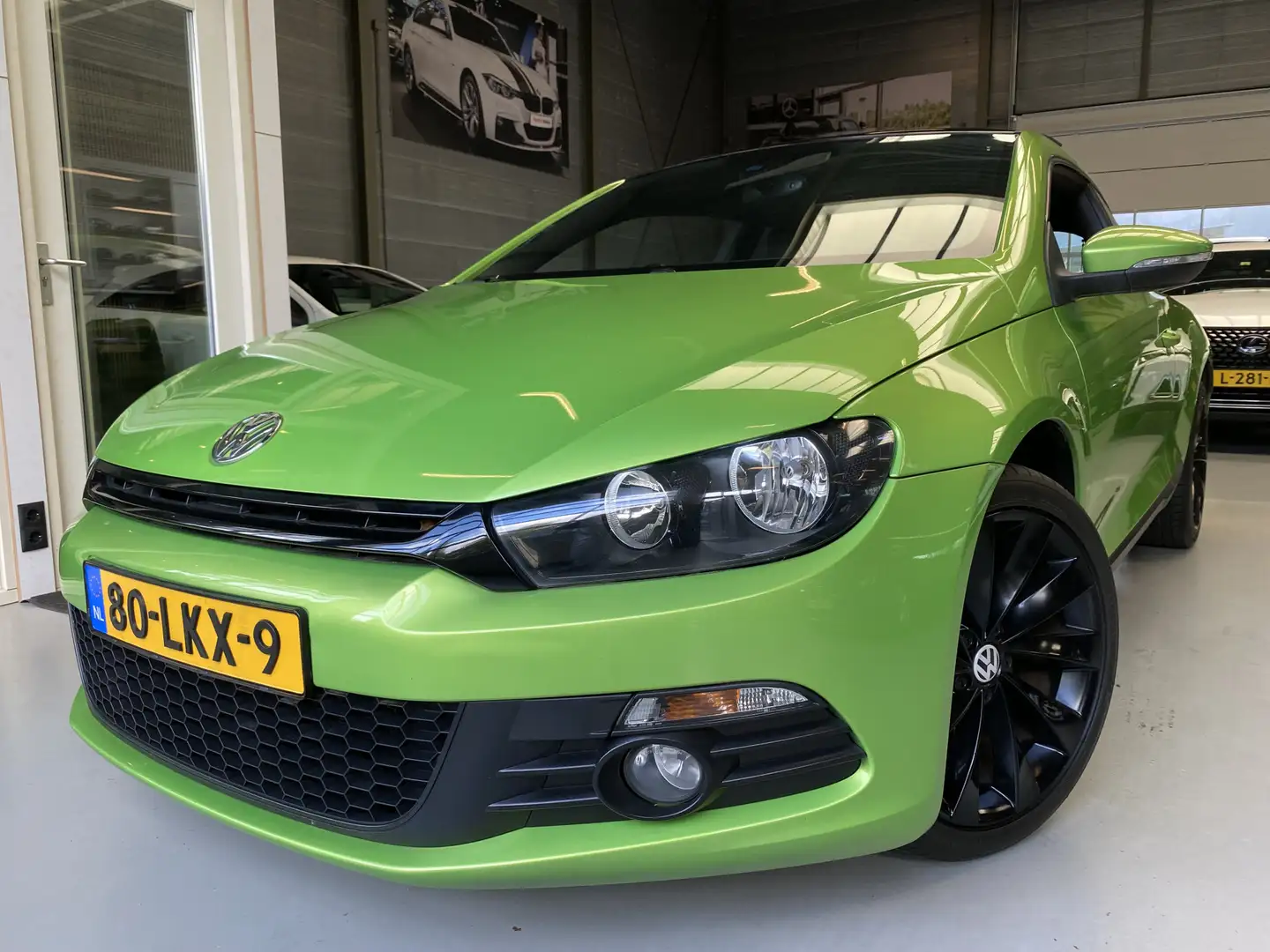 Volkswagen Scirocco 2.0 TSI Highline Plus Schuif/kanteldak, Navi Groen - 1