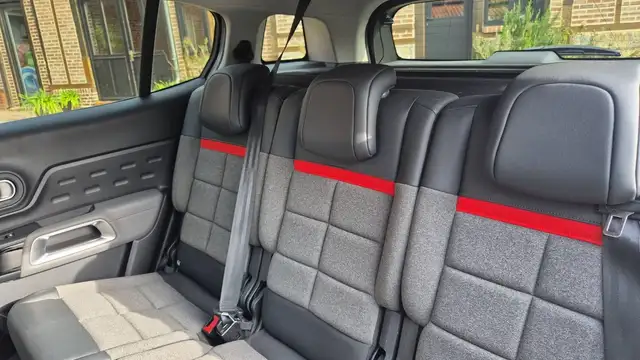 Citroen C5 Aircross view 9