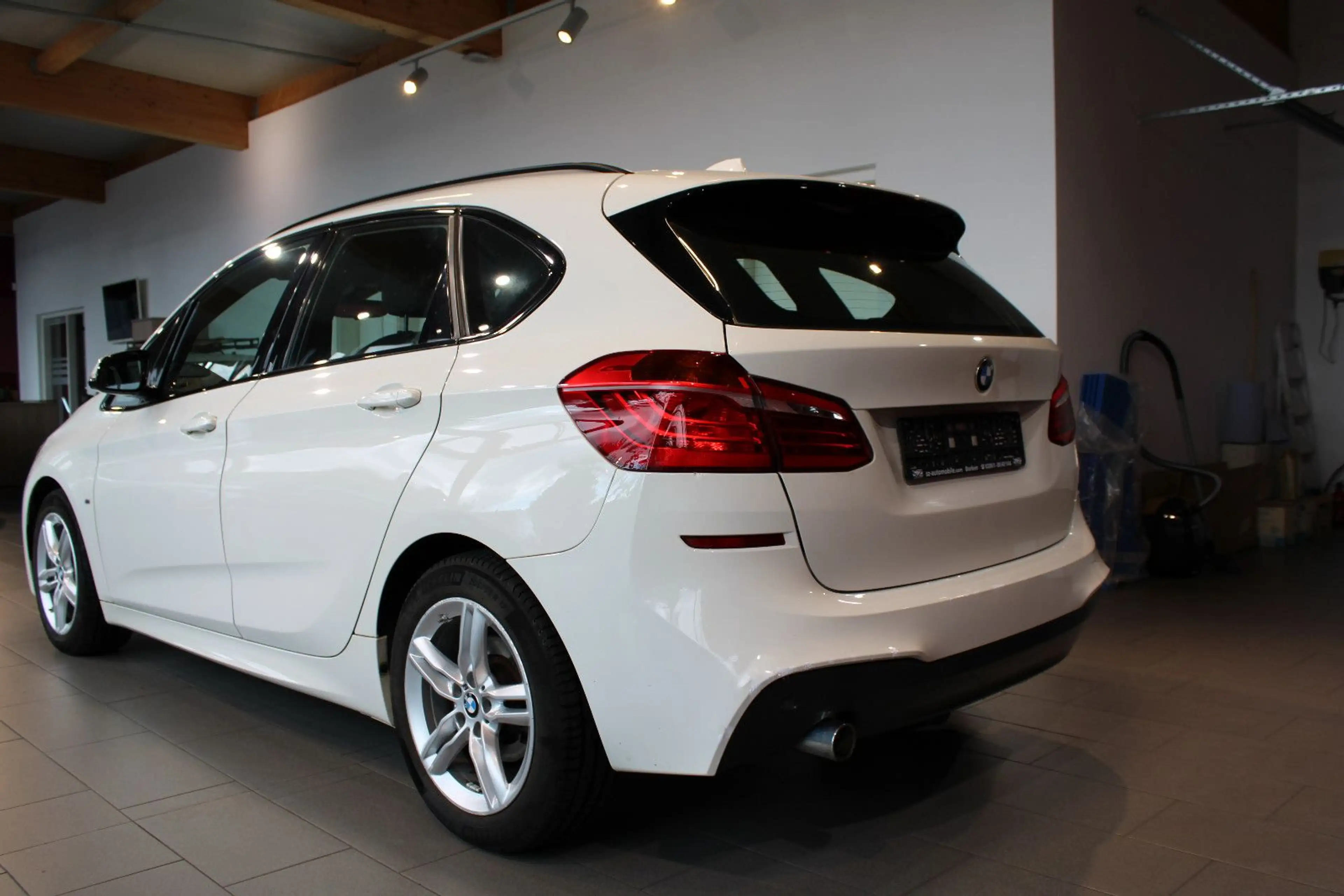BMW 216 d Active Tourer M-Sport PDC Tempomat Klima — photo 4