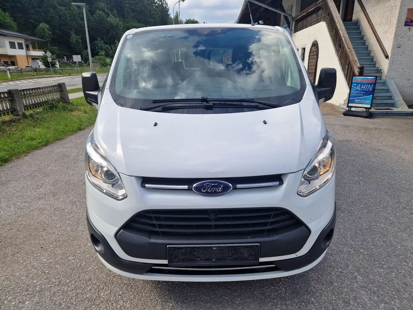 Ford Transit Custom Variobus 2,0 TDCI L2H1 310 Ambiente - 2