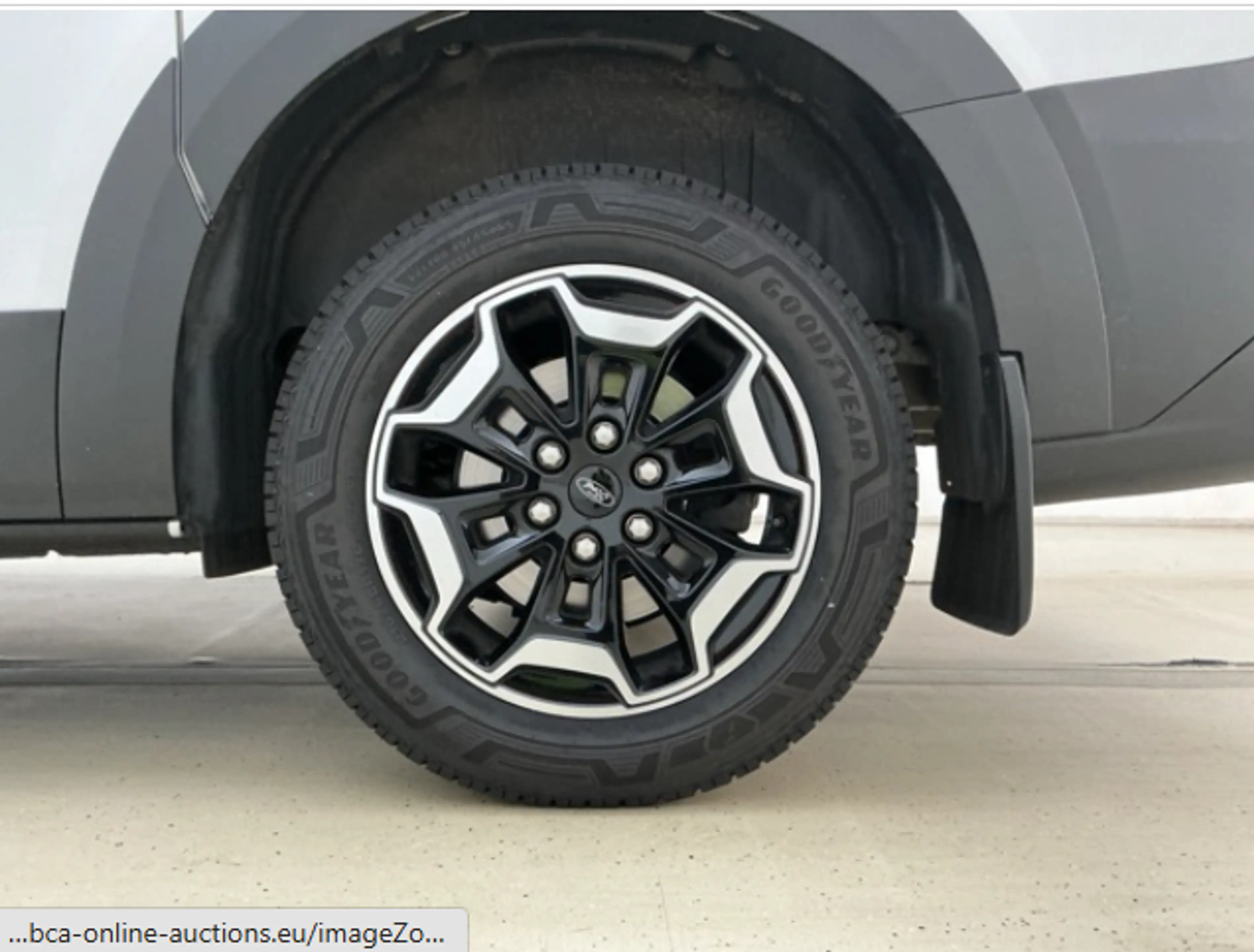 Ford Tourneo Custom L1 Active AWD AHK, B&O — photo 6