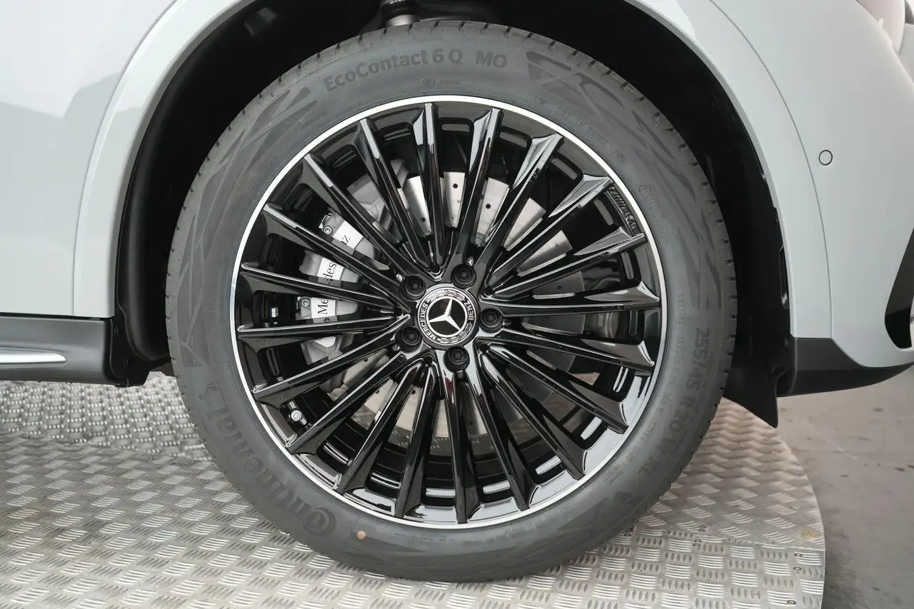 Mercedes-Benz GLC 2026