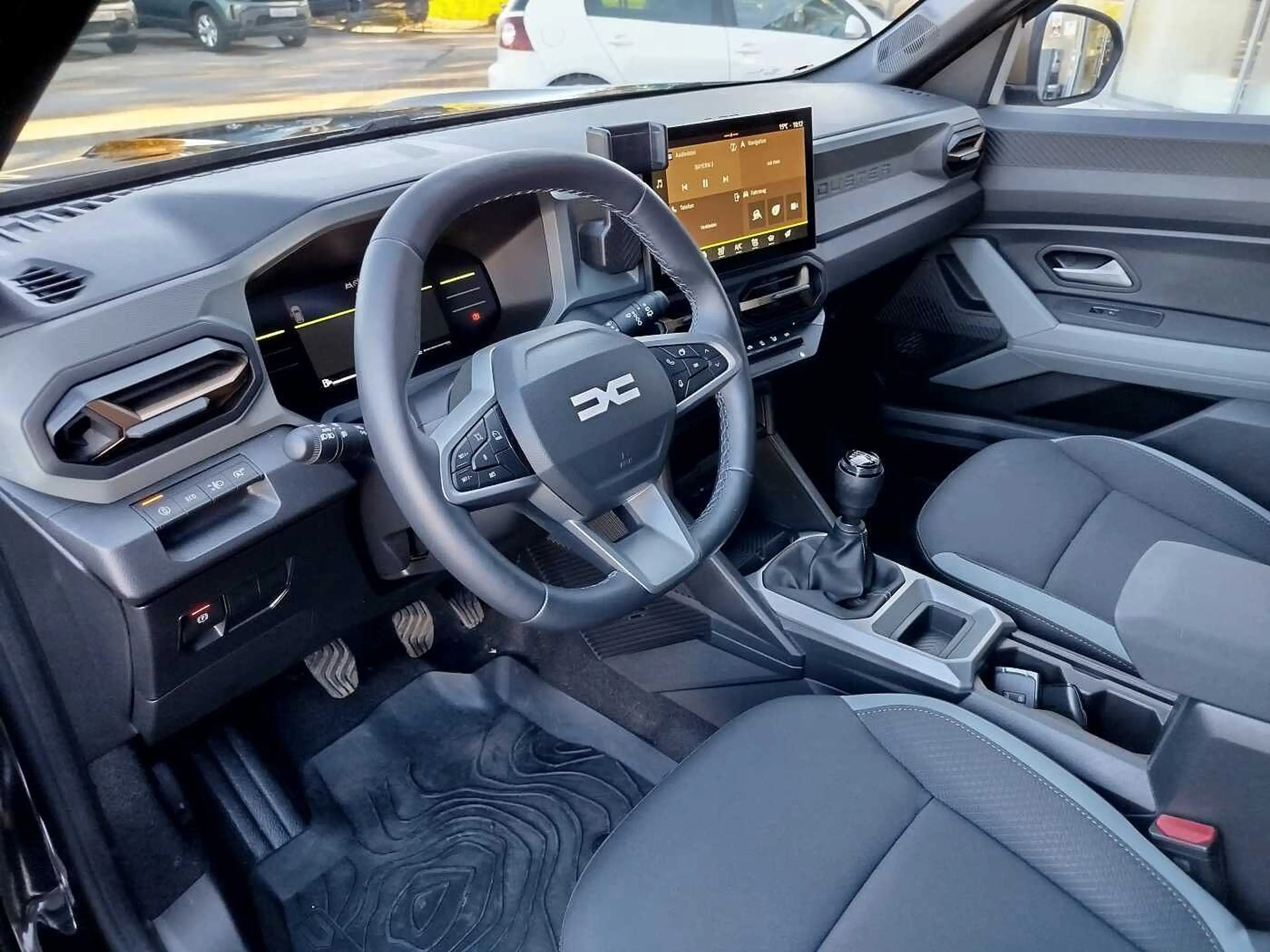 Dacia Duster Extreme TCe 130 WINTER+/CITY/TECHNIKPAK — photo 8