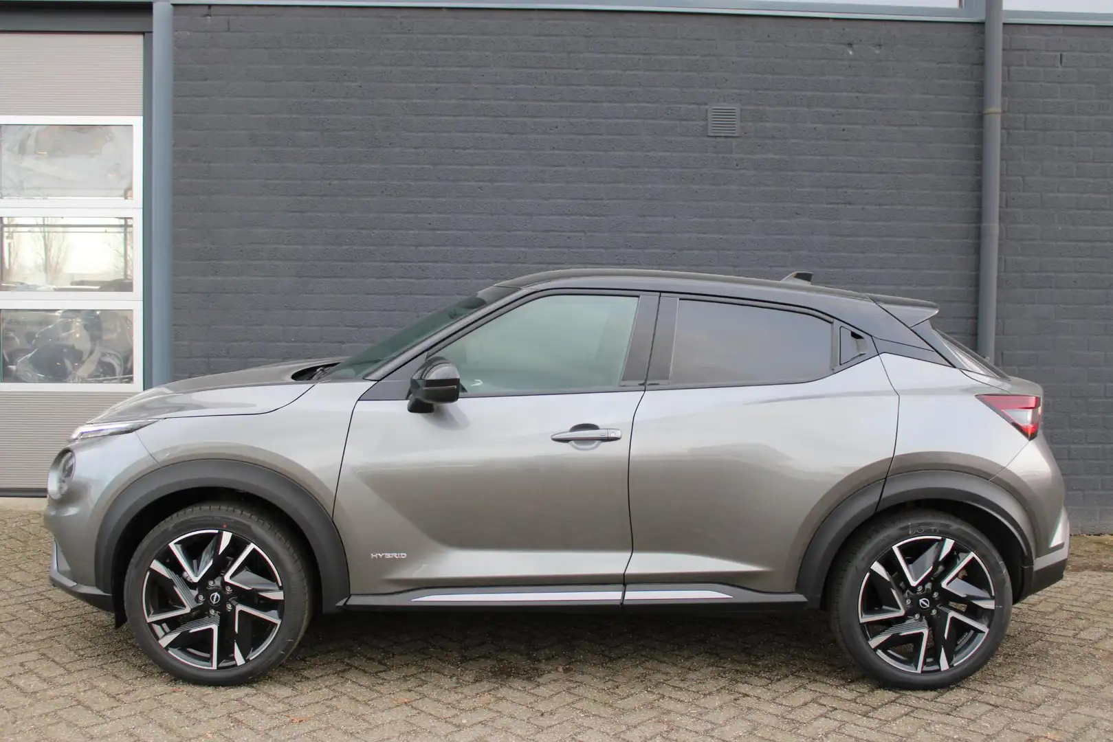 Nissan Juke 1.6 Hybrid N-Design ACTIE PRIJS | GEHEEL RIJKLAAR Grijs - 2