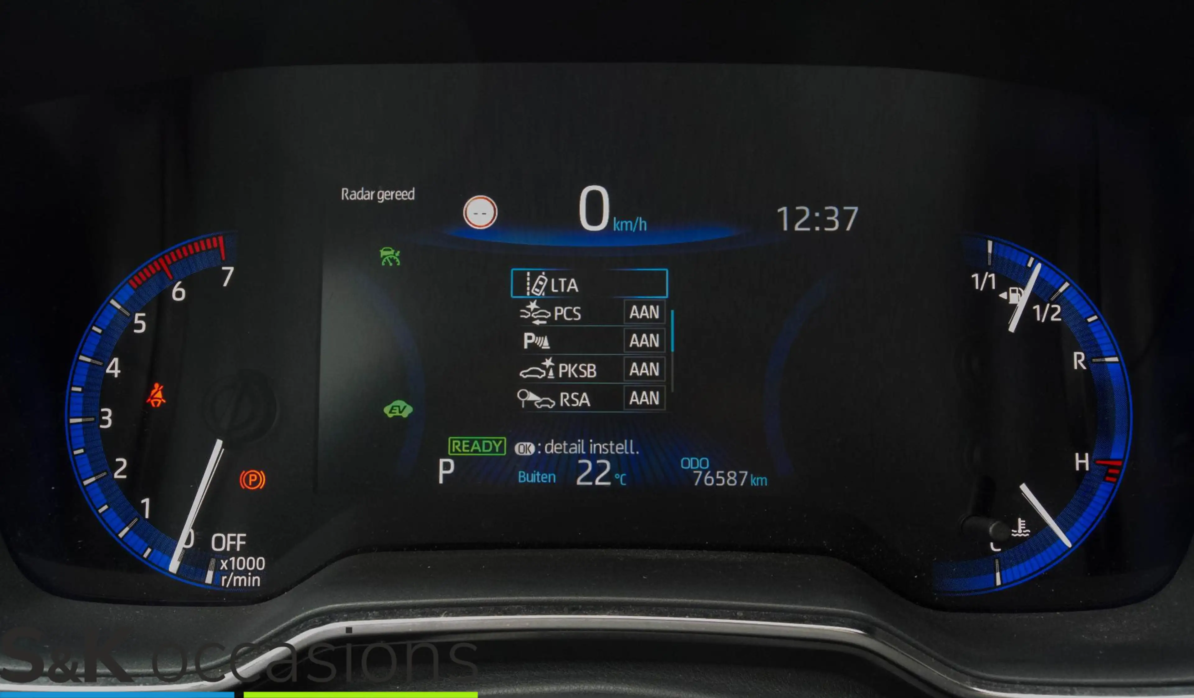 Toyota Corolla Touring Sports 1.8 Hybrid 10j. garantie BSM NAVI C — photo 14