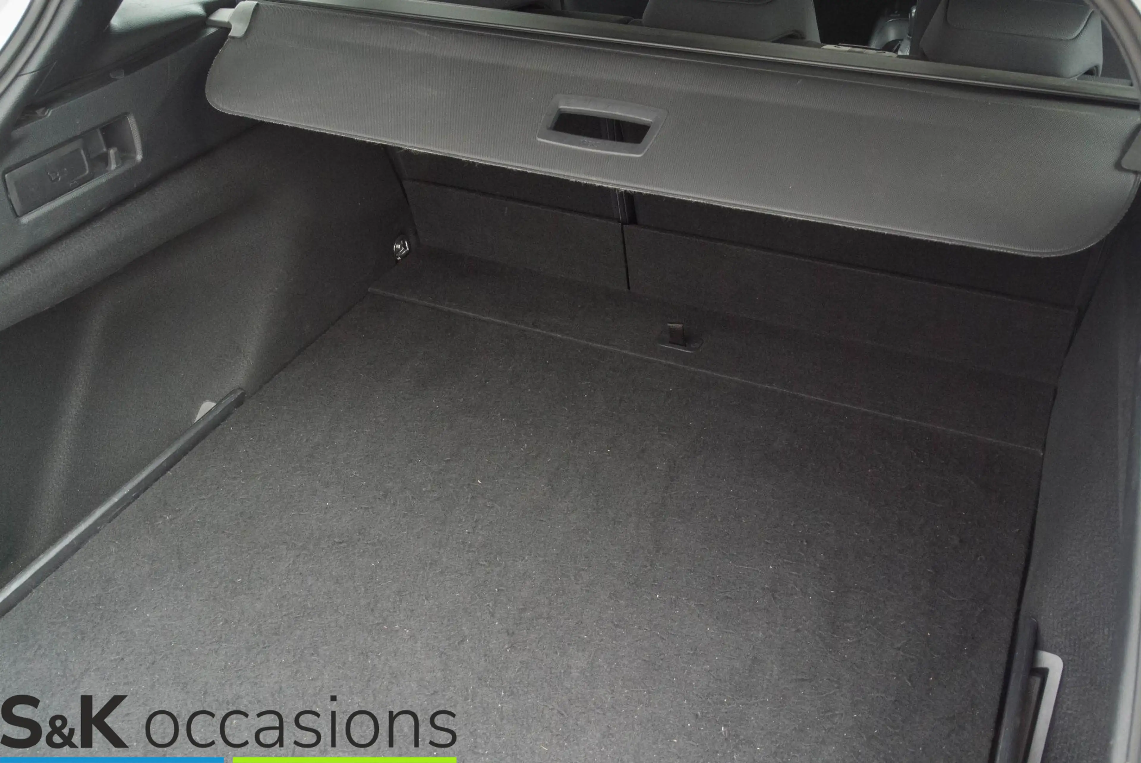 Toyota Corolla Touring Sports 1.8 Hybrid 10j. garantie BSM NAVI C — photo 22