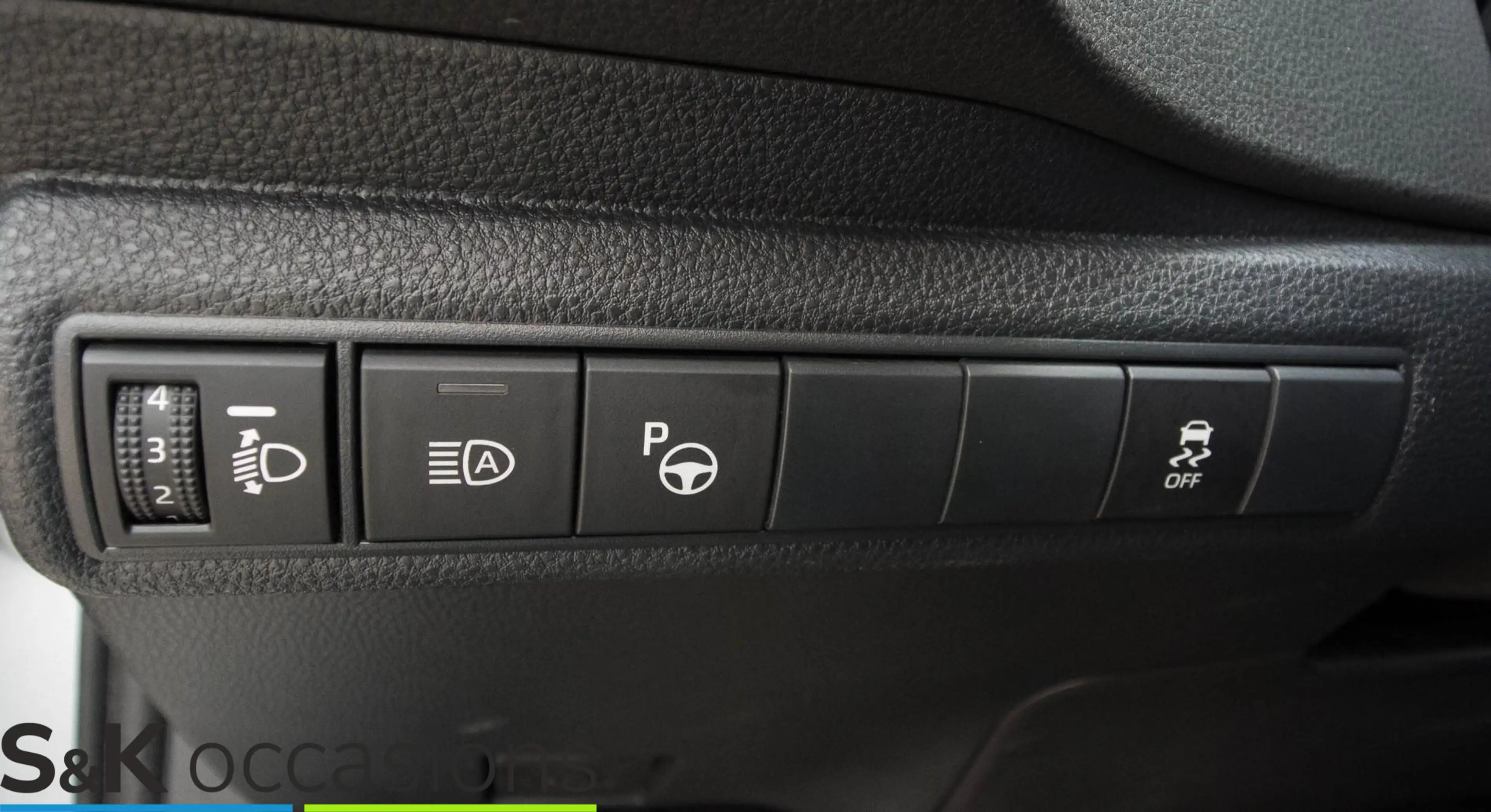 Toyota Corolla Touring Sports 1.8 Hybrid 10j. garantie BSM NAVI C — photo 12