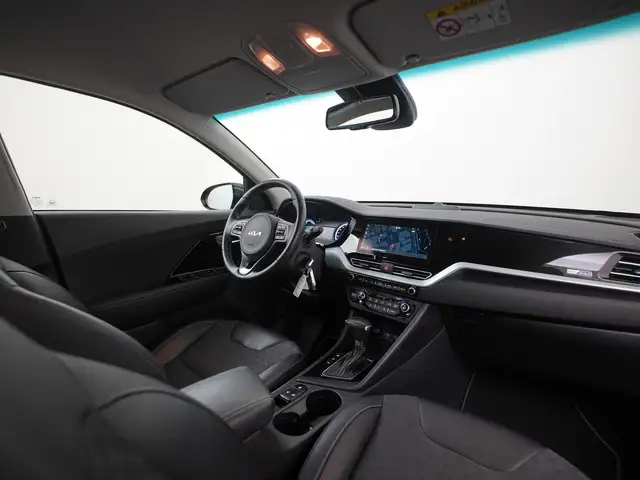 Kia Niro view 2