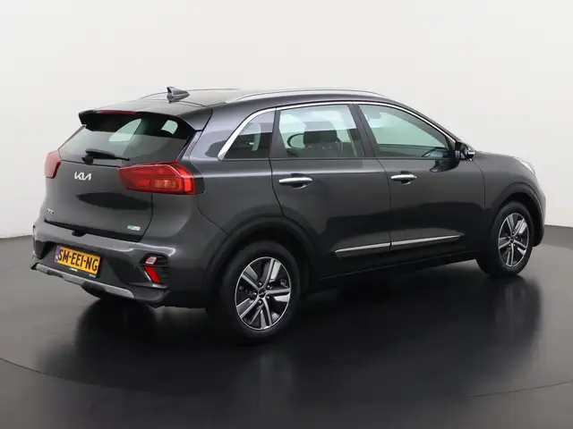 Kia Niro view 6