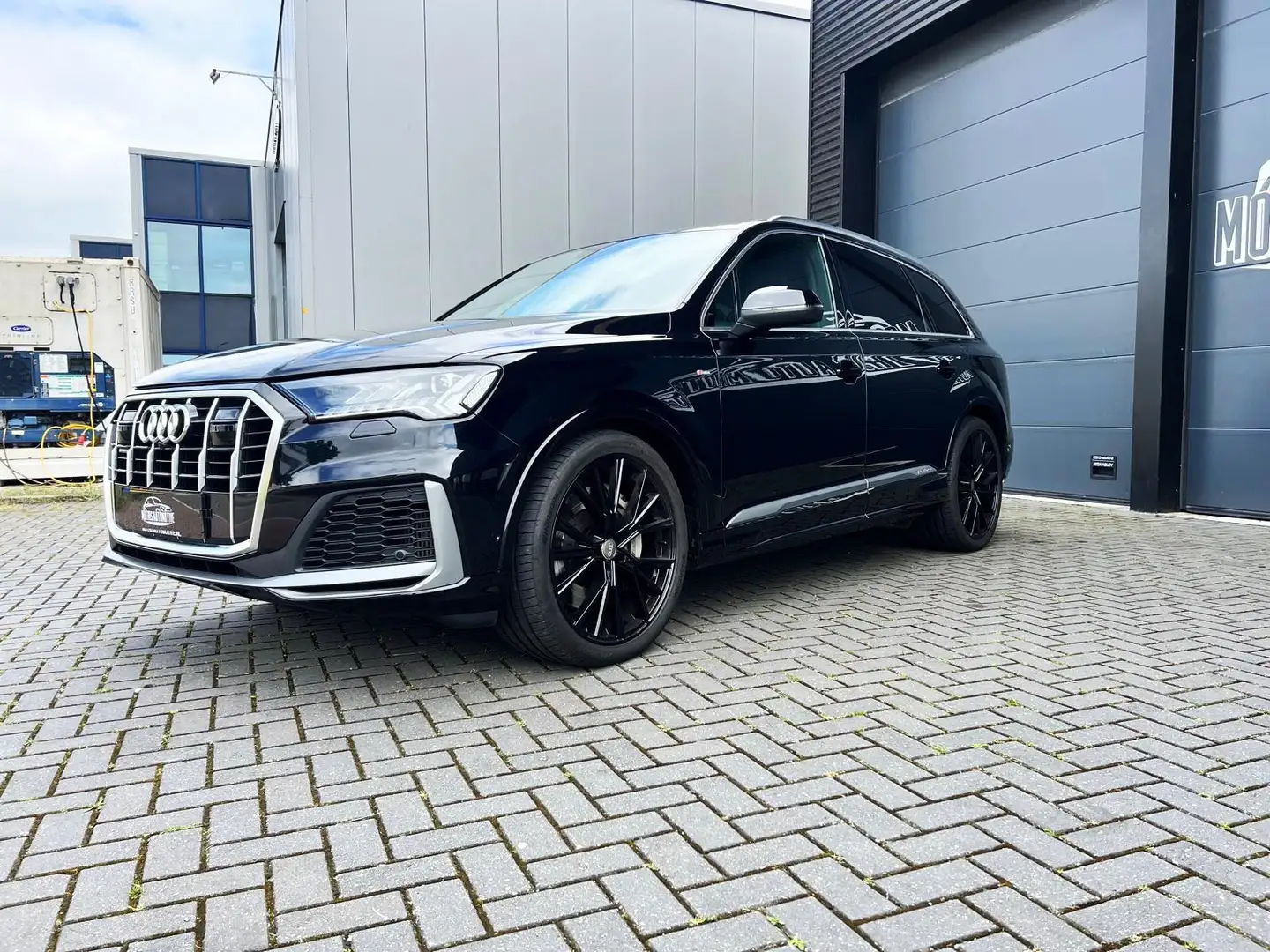 Audi Q7 55 TFSI e Quattro Pro Line S Advanced S Line Lucht Noir - 2