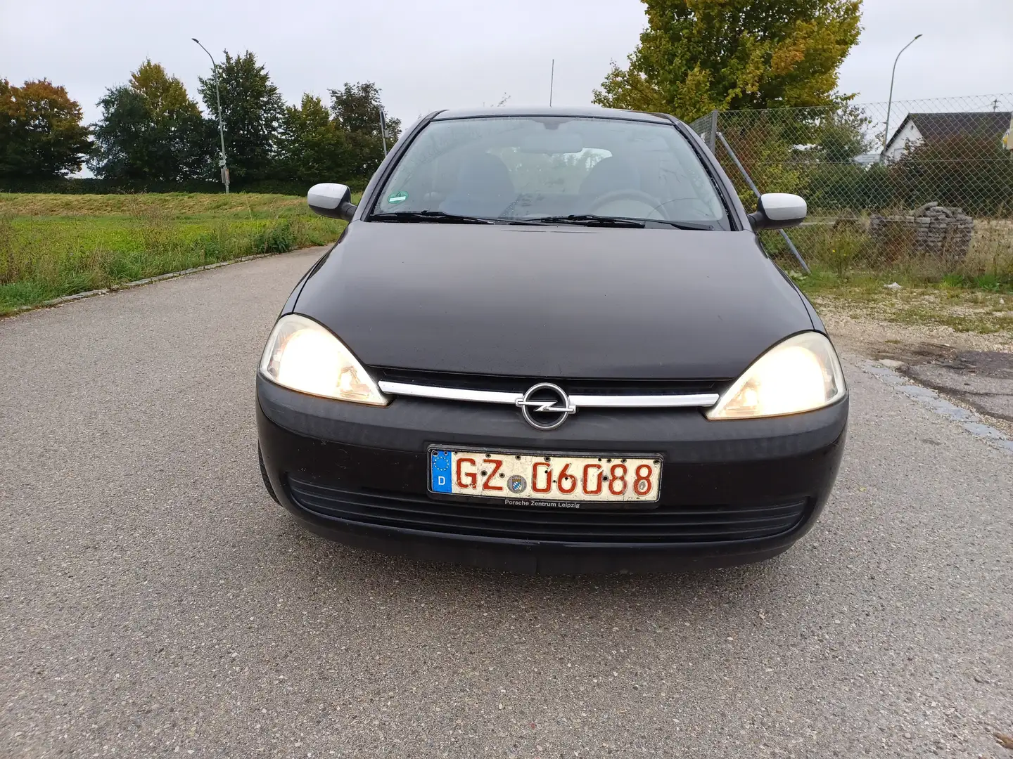 Opel Corsa 1.2  tüv  4/27 Schwarz - 2