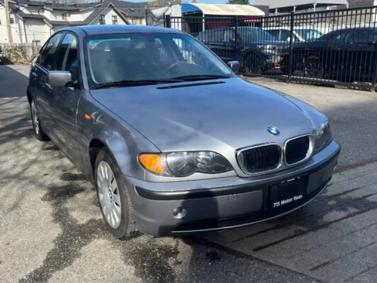 BMW 3 Series снимка BMW 3 Series