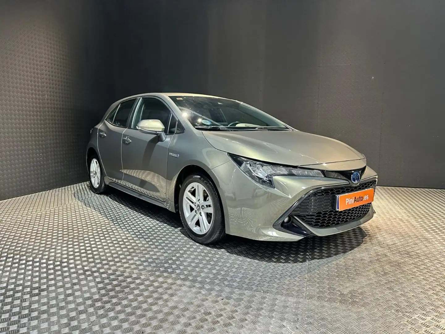 Toyota Corolla 1.8 125H BUSINESS PLUS E-CVT Grau - 2