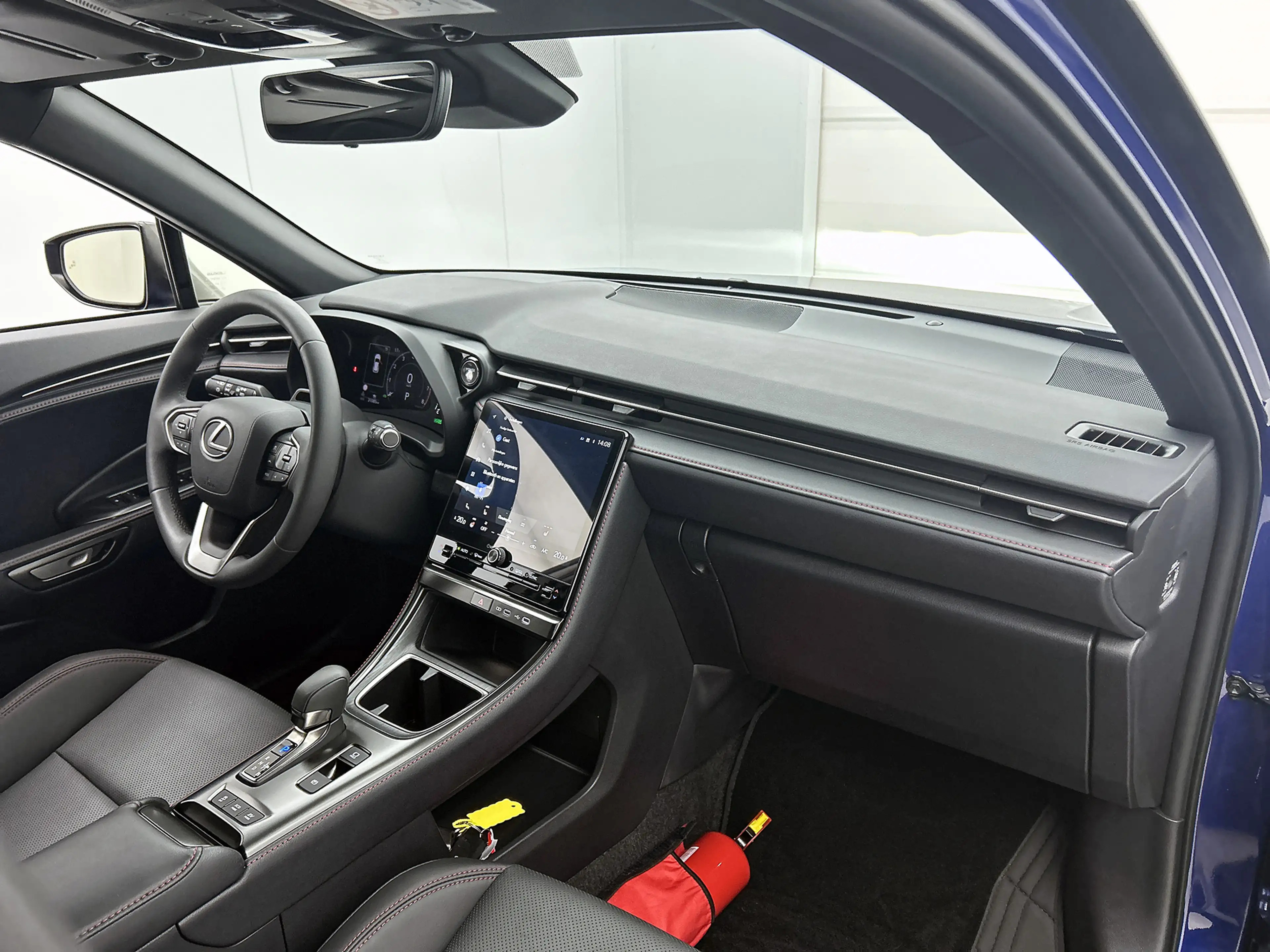 Lexus LBX Emotion 2WD | Premium uitgevoerd | Onderweg-naar-d — photo 6