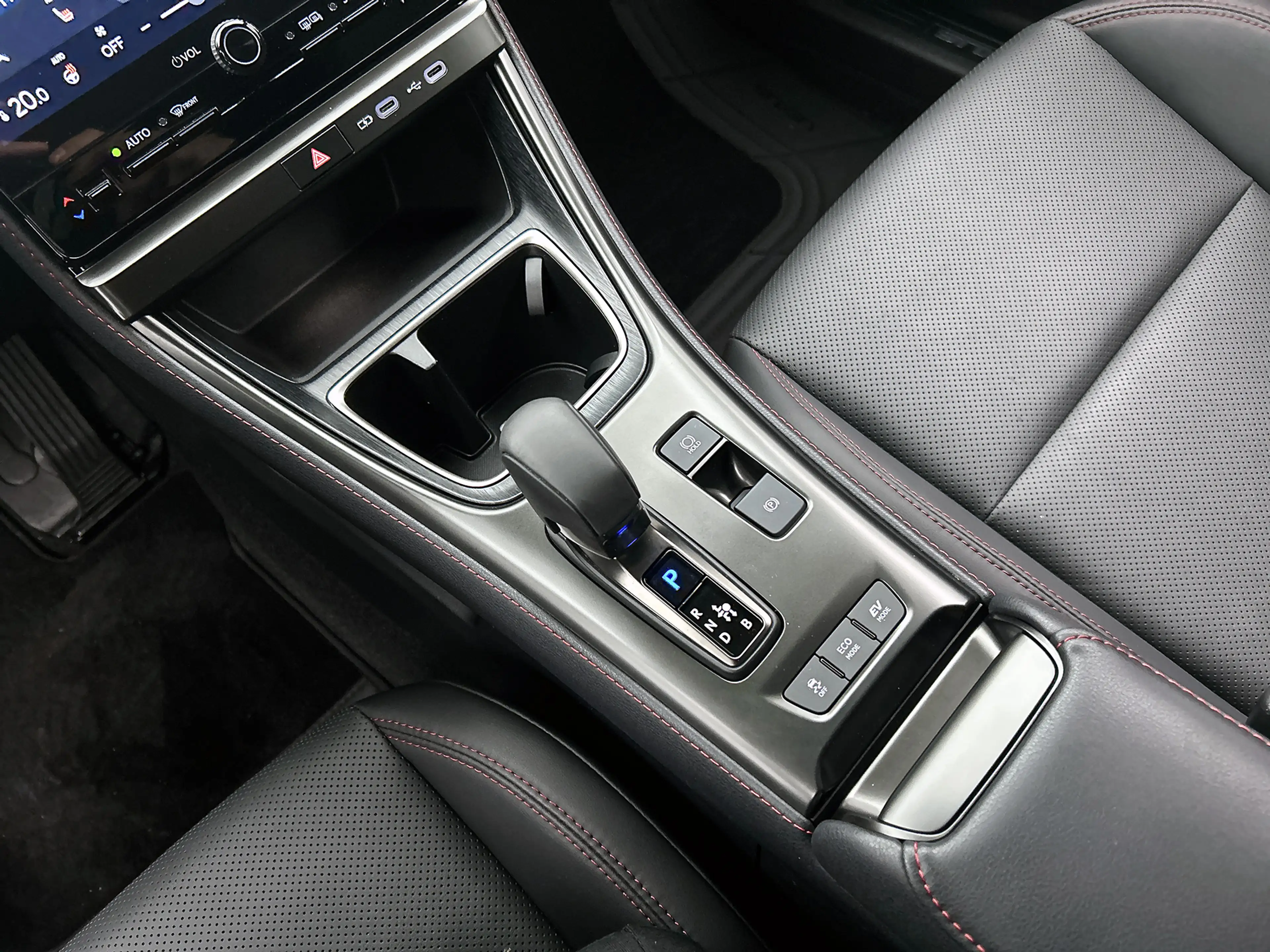 Lexus LBX Emotion 2WD | Premium uitgevoerd | Onderweg-naar-d — photo 13