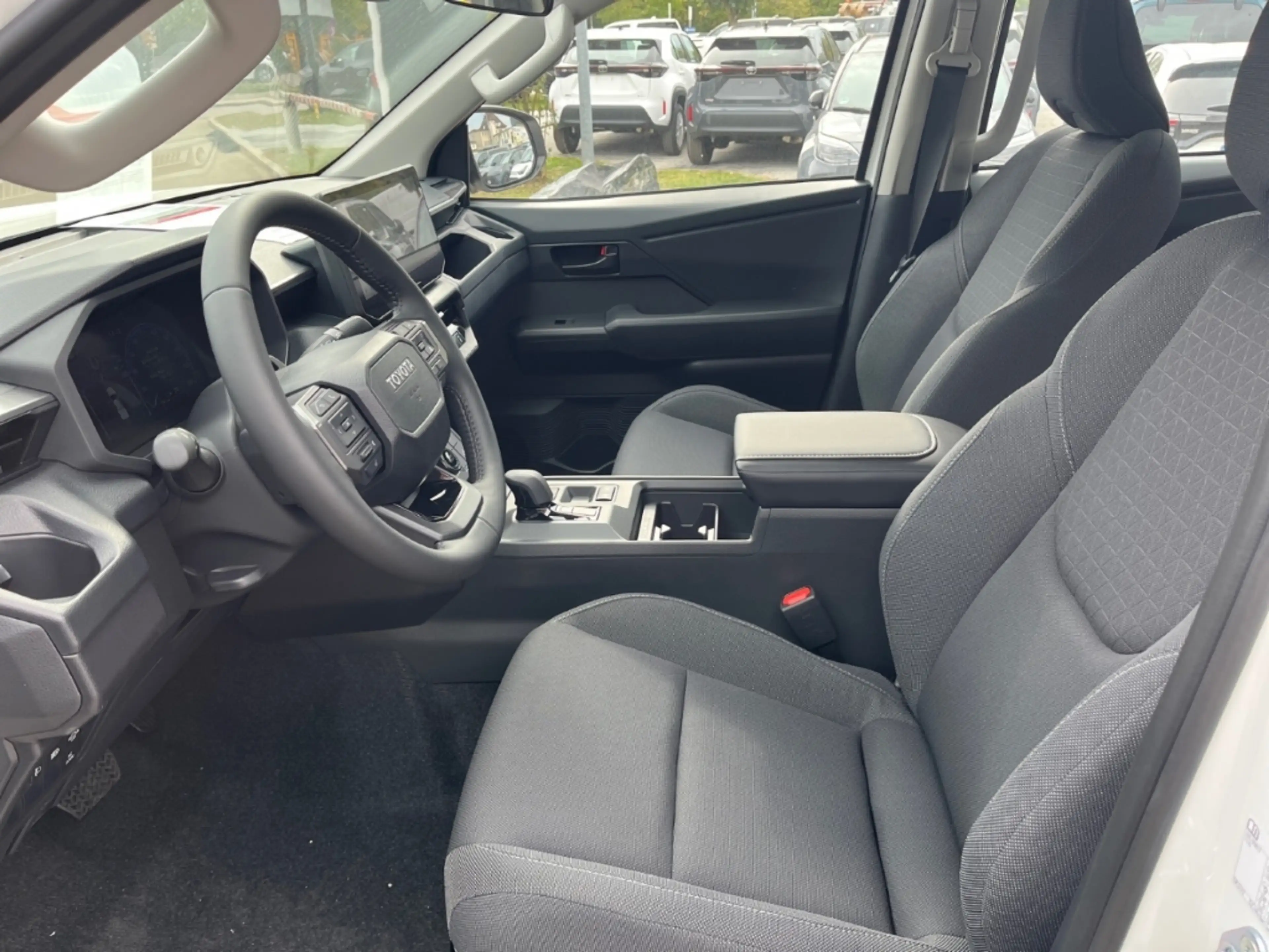 Toyota Hilux Double Cab BEV Duty Elektromotor / 59,2kWh On Stoc — photo 12